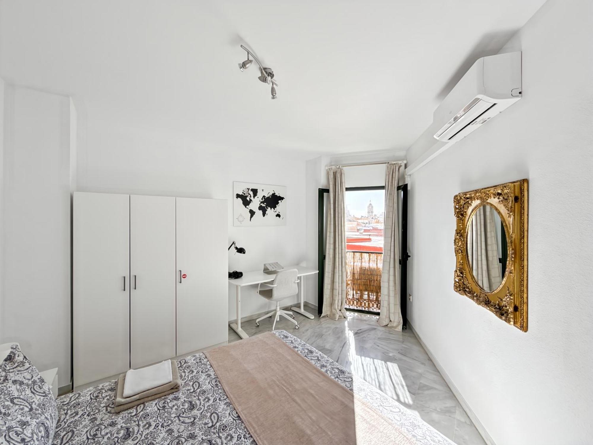 Exclusive Malaga Apartments With Cathedral Views And Auto Check-In المظهر الخارجي الصورة